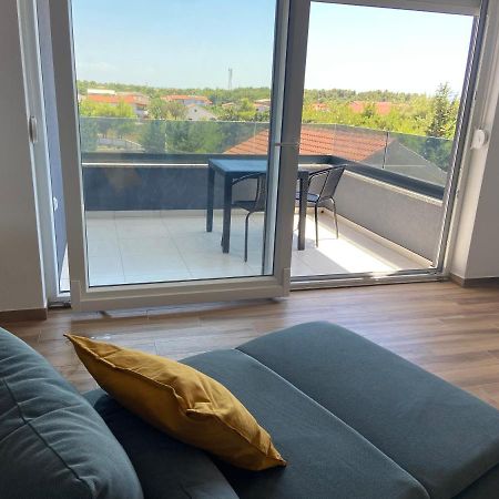 Daniela Family Apartment - Top Floor - New & Quite Location - Great Sea & Island View ヴィル エクステリア 写真