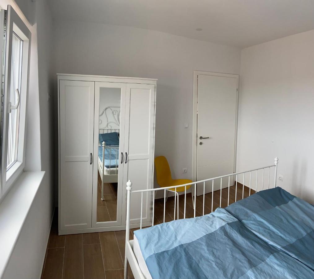 Daniela Family Apartment - Top Floor - New & Quite Location - Great Sea & Island View ヴィル エクステリア 写真