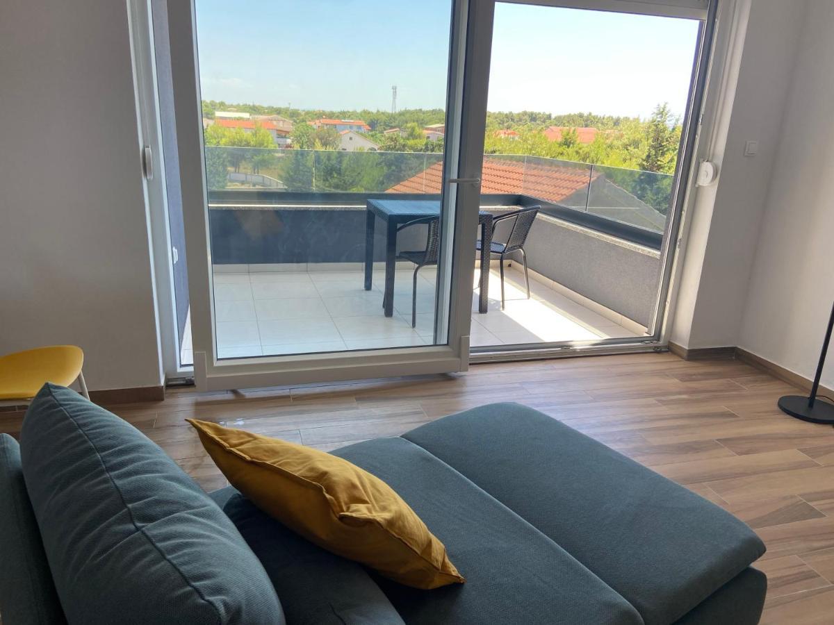Daniela Family Apartment - Top Floor - New & Quite Location - Great Sea & Island View ヴィル エクステリア 写真